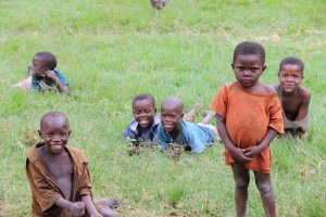 children in nakivumbi uganda soapmaking